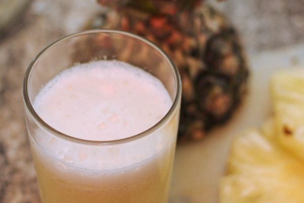 Jus d'ananas frais