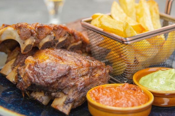 Ribs de porc sauce BBQ