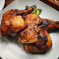 Cuisse de poulet grillée aux fines herbes