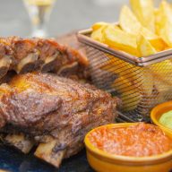 Ribs de porc sauce BBQ